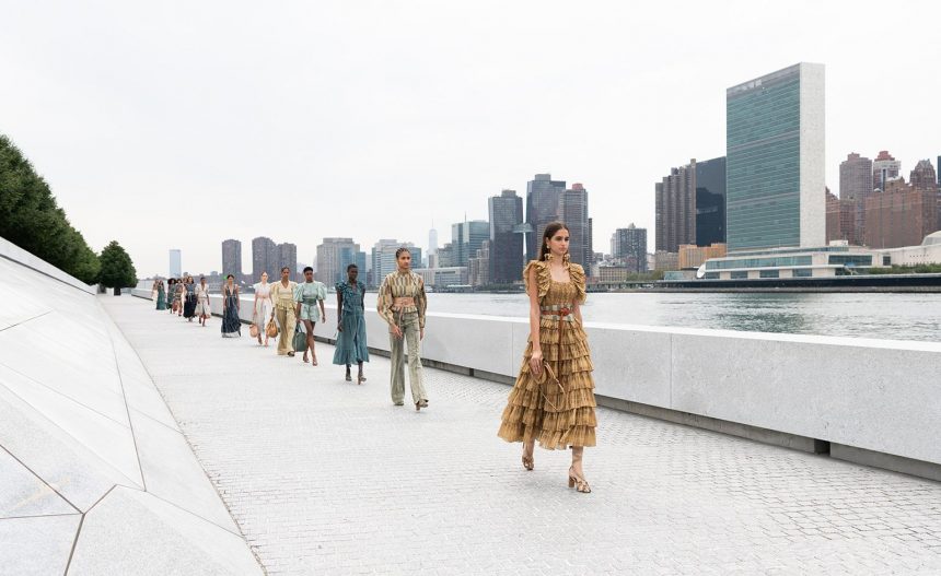 COFFEE AND NEWS: L’indipendenza della moda americana COFFEE AND NEWS: L’indipendenza della moda americana